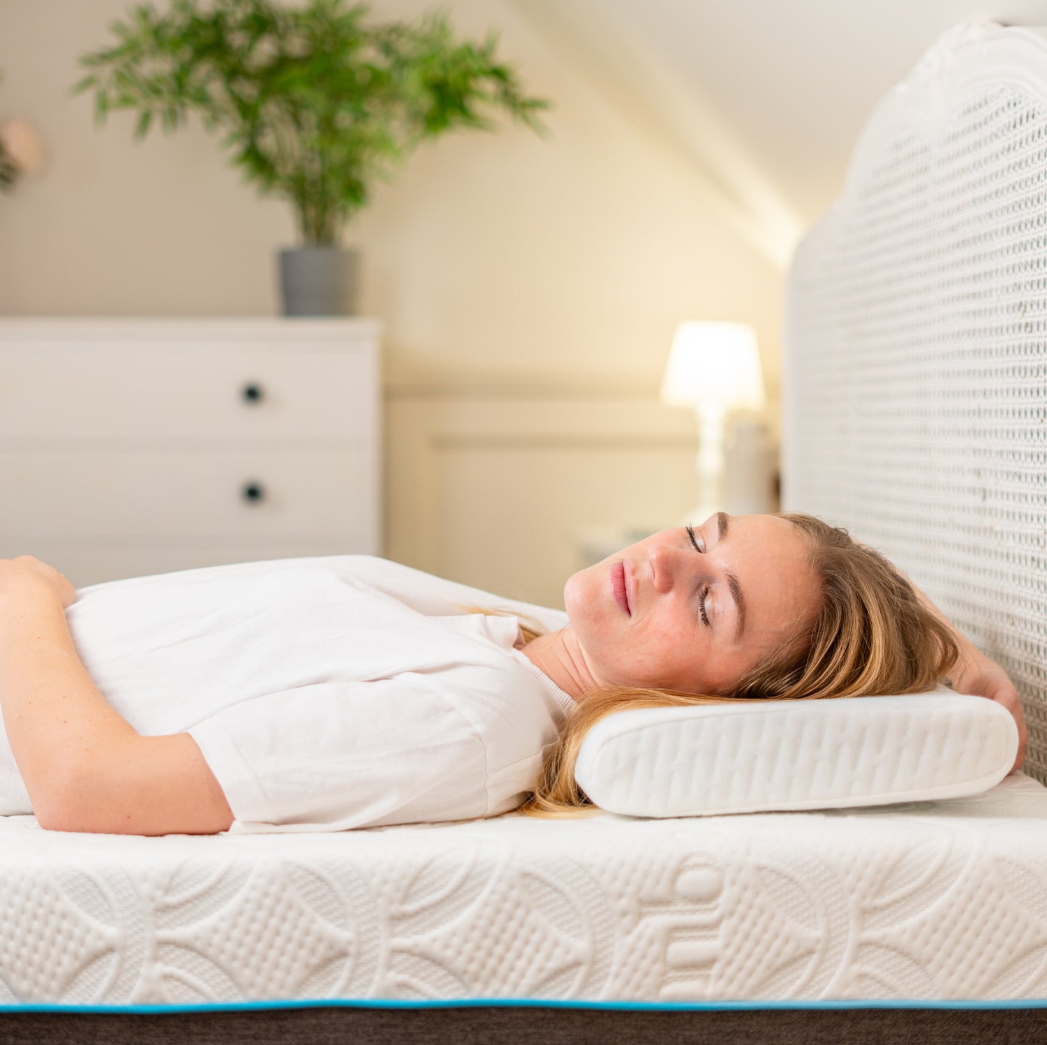 The Bamboo Skinny Pillow - Luff Sleep