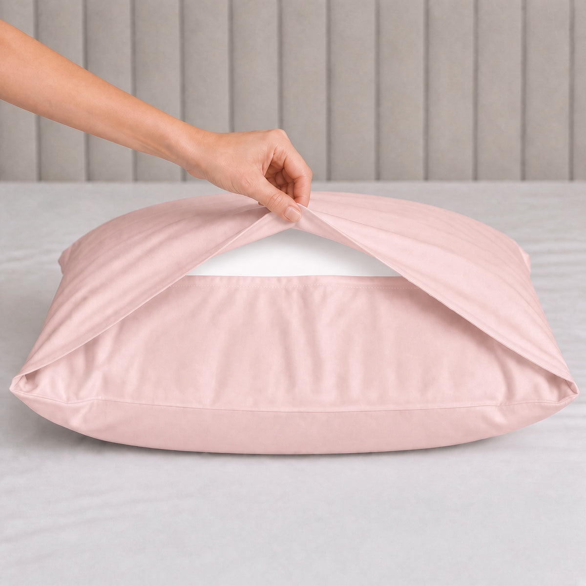 Luff SilverLining Bamboo Bedding with real silver. Naturally antibacterial and breathable #colour_pink