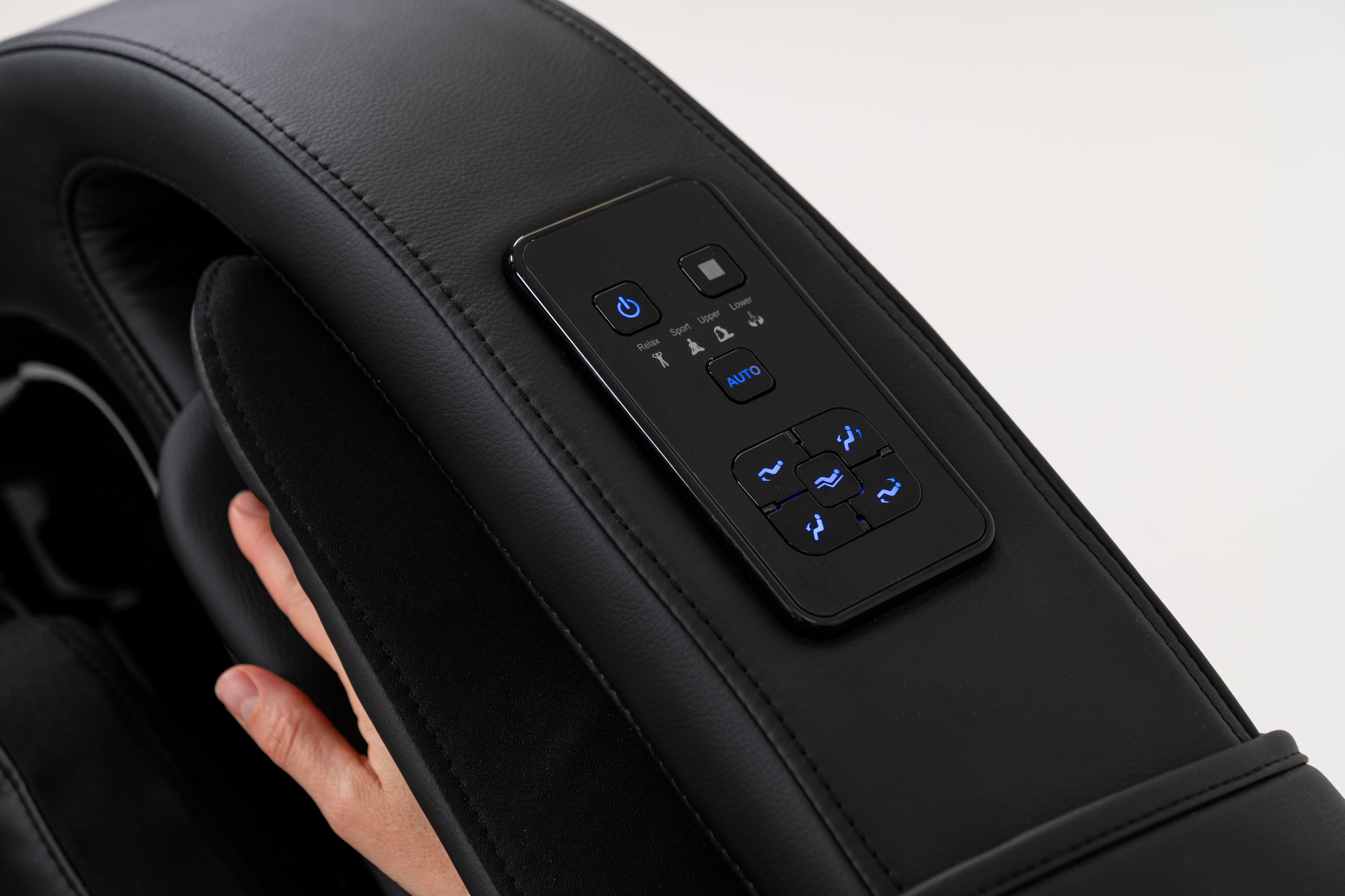 GSport Gold Gravity Massage Chair - Luff Sleep